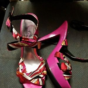 Pink multicolored heels BRAND NEW never worn